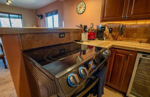 Bear Creek Lodge - Spa - Fire Table - 3min to Trails - Foto 26