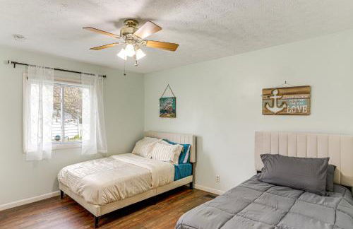 Walk to Sandusky Bay Home with Hot Tub and Fire Pit! - Foto 14