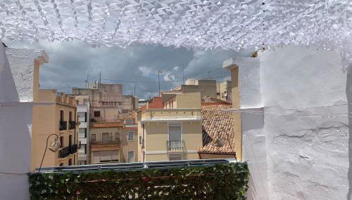 Plaça de l'Almudí, where else! - Foto 4