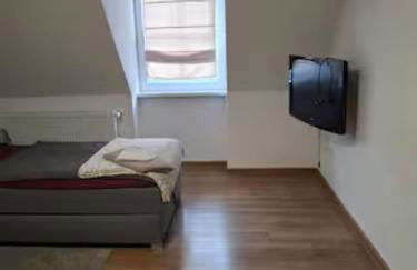 Schöne Vollausgestattete Monteurs- Gästewohnung in der Gartenstadt Leuna und nähe Geiseltalsee für 2 Personen 2210 - Foto 3