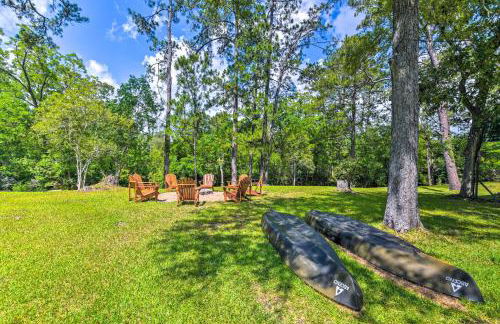 Upscale Dickinson Getaway with Yard on 1 Acre! - Foto 3