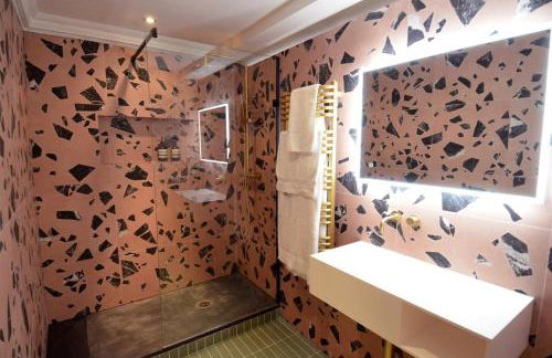 Imperial King apt, Cheltenham centre, dedicated free parking - Photo 7