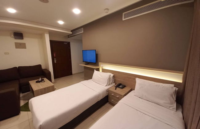 Lujain Hotel Suites - Photo 33