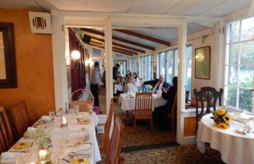 Charming 120-year-old farmhouse by the creek. - Foto 58