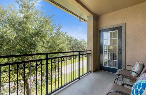 Condo with Private Patio - Near Disney's Animal Kingdom - Foto 13