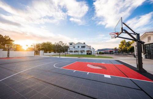 LeFairview Chateau- Pickleball Heated Pool Jacuzzi - Foto 58