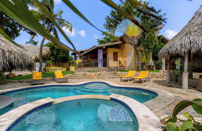 Mexican Style Villa With Private Pool, Free Utilities - Foto 1