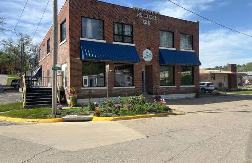 Suite A 2 BR w/ Bridge St. view - Foto 65