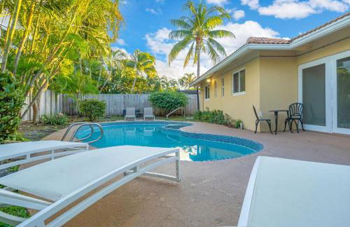 Stunning 4 Bedrooms House with Pool 6 minutes to the Ocean - Foto 67