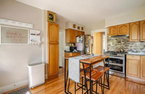 Gem by the water with firepit & all fenced backyard 2 Bedrooms - Photo 19