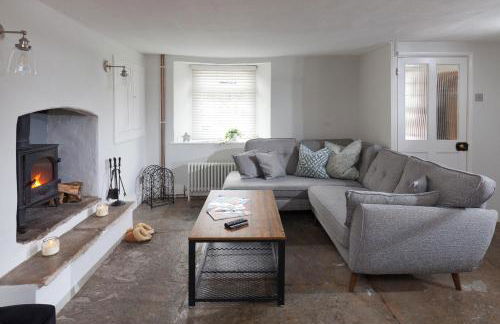 Hurst Cottage - A Cosy 2-Bedroom Cottage Escape in Dorset - Photo 19