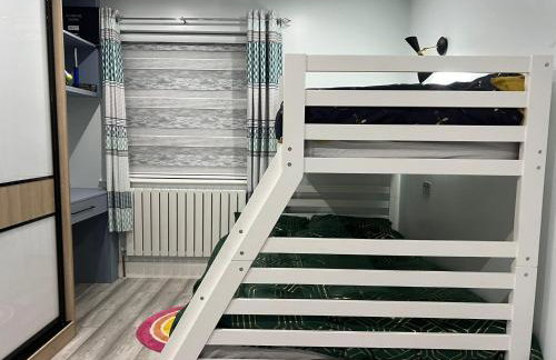 Modern Family Home in Greater London - Foto 32