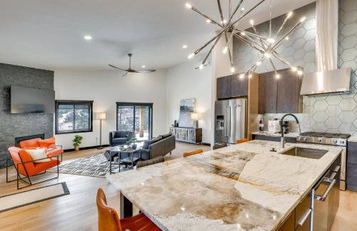 Hike and Unwind, Stylish Wooded Retreat in Piedmont! - Foto 8