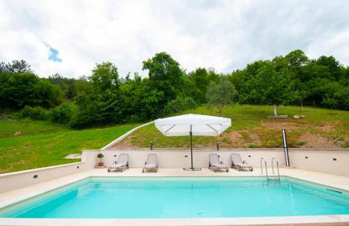 Stone house with 4 bedrooms and beautiful view - Foto 5