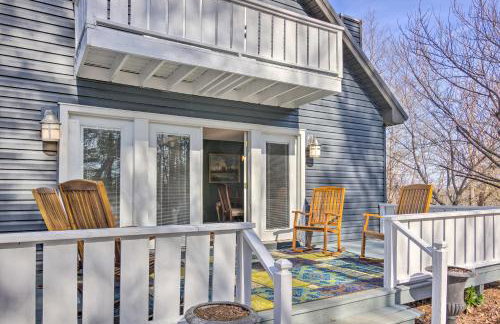 Blue Ridge Retreat with Mountain Views and Deck - Foto 23