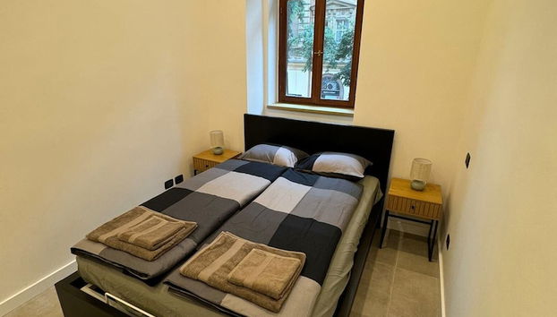 1 Bed Flat - Sleeps 2 - Pets - Smoking on Terrace - Foto 2, Habitación