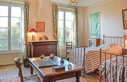 10 Bedroom Cozy Home In Allonne - Foto 32