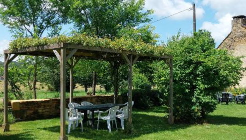 La Geneste un gîte dans la campagne sarladaise - Foto 2, Garden