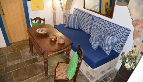 Blue Door (in the castle of Monembasia) - Foto 2