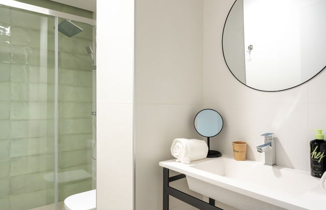 Limehome Sevilla Calle Torcuato Luca de Tena - Foto 44