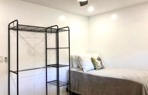 Mākaha House - Photo 15