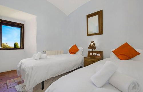 Casa Torre Cruilles Big, Stylish, Modernized 'Castle' Prime Costa Brava with AC - Foto 21