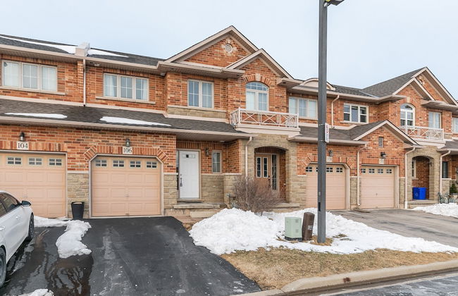 GLOBALSTAY. Modern 3-4 Bedroom Town - Photo 65