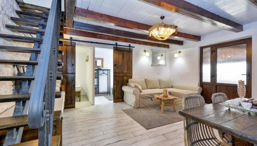 By Riverhill - Foto 3