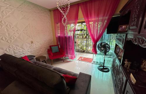 CASA DE DOIS PAVIMENTOS COM SUITEs - Foto 21