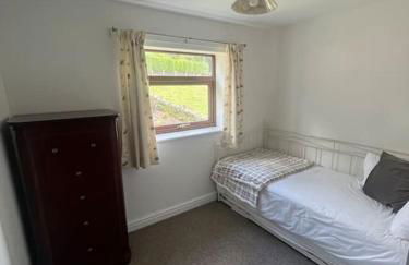 Staycation 3-bedroom home with panoramic views free off road parking - Foto 19