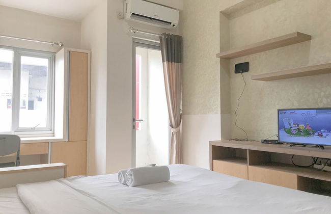 Wonderful 1Br Without Livingroom At Pavilion Permata Apartment - Photo 10