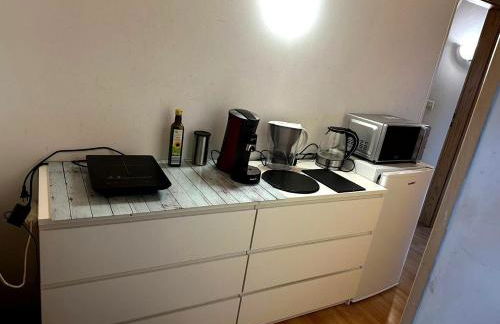 Ruhiges Apartment, Parkplätze & gute Anbindung City, Messe, Autobahn - Foto 9