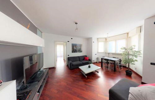 Apartment+garage near Novegro Exhibition/Linate - Photo 1