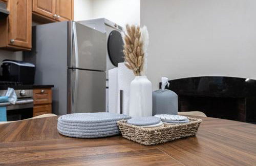 Cozy, Spacious Home Near Downtown Boston - Foto 40