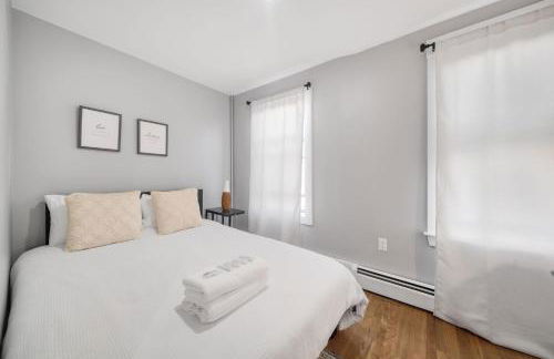 4BR1BTH South Boston Apt perfect for commutes - Foto 1