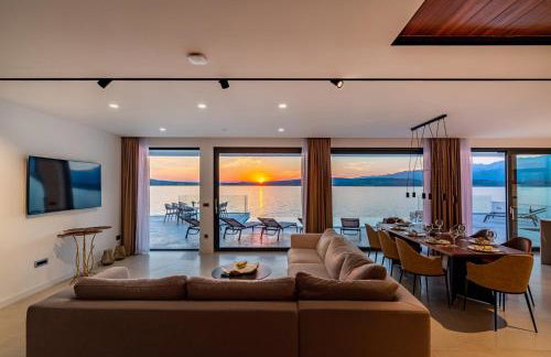 Luxury Villa Novita with Pool - Photo 80