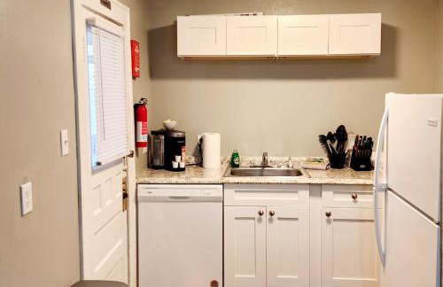 TWO BEDROOM HOME IN BEAUTIFUL DOWNTOWN LAKELAND - Foto 2