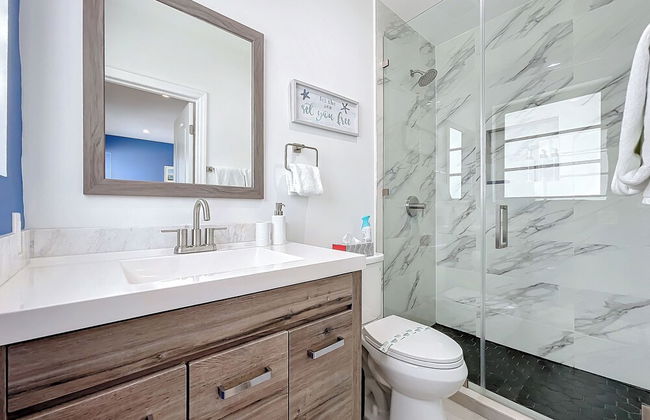 Los Patios Home Suites - Photo 37