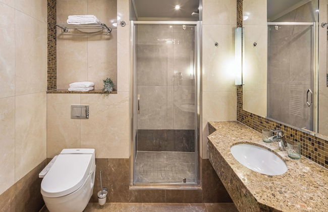 Crown Palace Apartments by Adrez - Foto 25