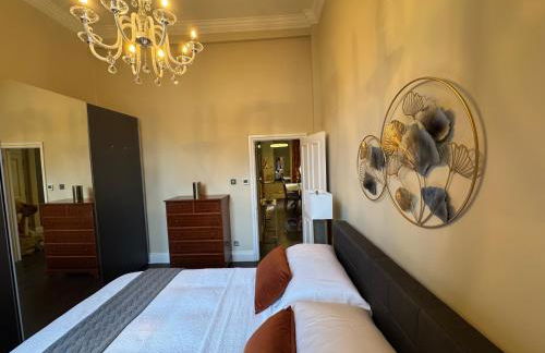 Elegant One Bedroom Apartment in Central London - Photo 19