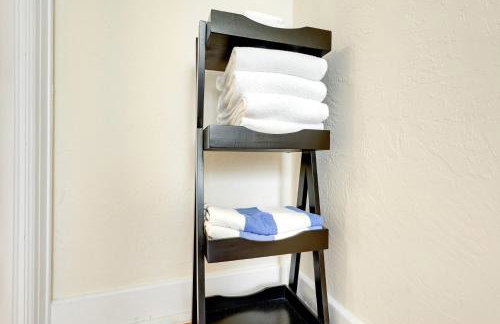Summer Suite | Steps to Beach + Heated Pool - Foto 18