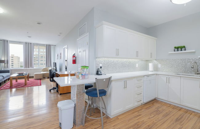 Obasa Suites At The Hamilton - Photo 9