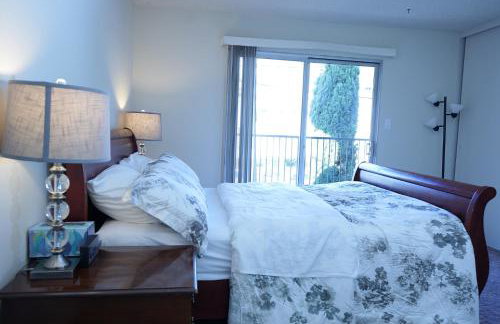Peaceful Family Friendly 2BR 2BA Entire Apt Unit in Belmont Hill - Foto 10