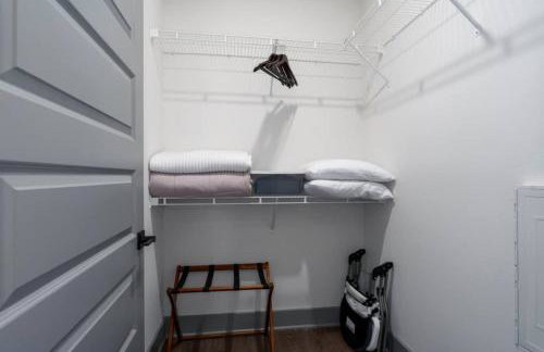 Grandview Getaway, Fitness Center, Secure Parking - Photo 31