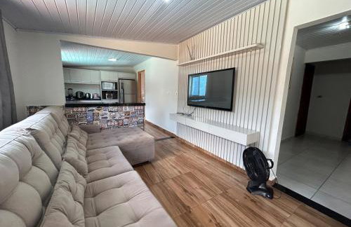 Casa com piscina no Ouro Verde, próx Argentina, Marco 3F e roda gigante - Foto 19