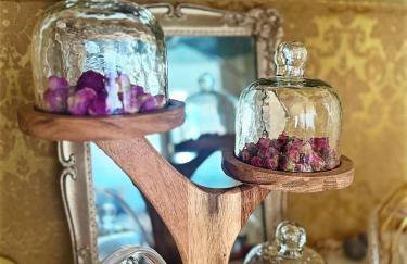 The Perfumers House Hot Tub Near St Pete Beach - Photo 32