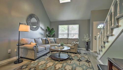 Modern Townhome with Fireplace Near Stoll Park - Foto 5