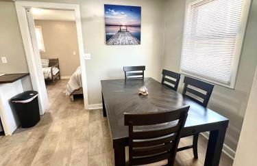 4/2 Home Close to Beach, Centrally located! - Foto 4