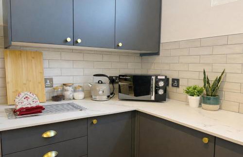 The Old Borough Library - Staffordshire - Photo 10