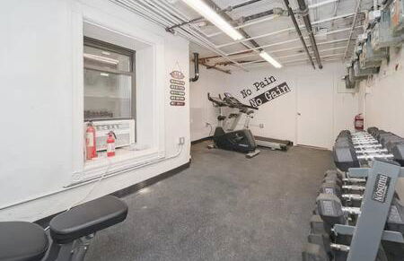 91-2A Stylish 3BR 2Bth with W D - Foto 24